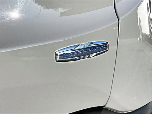 Used 2022 Jeep Renegade Latitude image 8