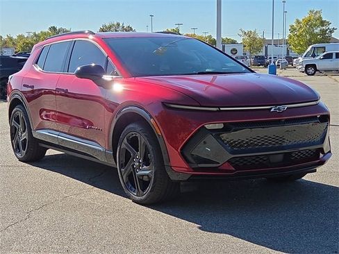 New 2025 Chevrolet Equinox EV RS image 7
