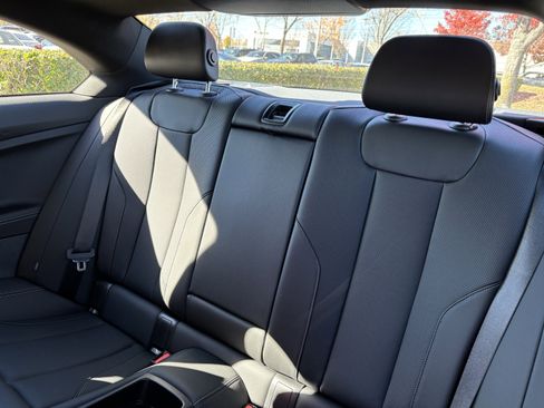 Certified 2025 BMW 230i Coupe image 32