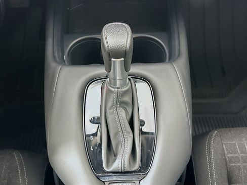 Used 2023 Honda HR-V LX image 23