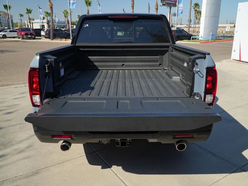 New 2026 Honda Ridgeline Black Edition image 7