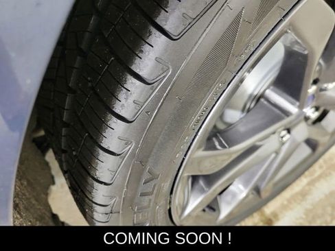 Used 2018 Ford Fusion SE image 11