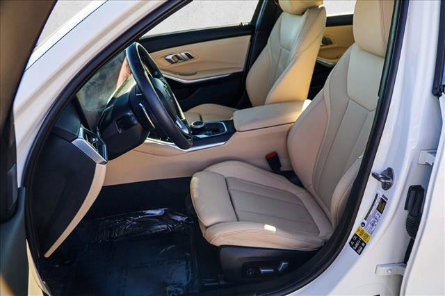 Certified 2023 BMW 330i xDrive Sedan w/ Premium Package AWD/4WD image 12