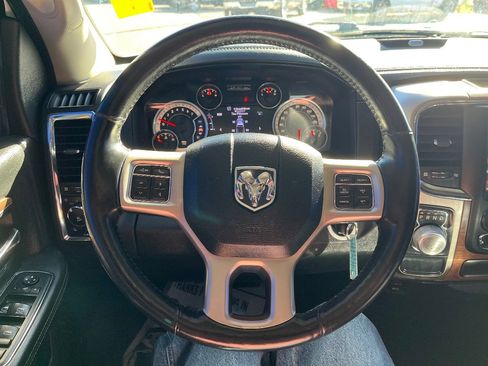 Used 2017 RAM 1500 Laramie image 17