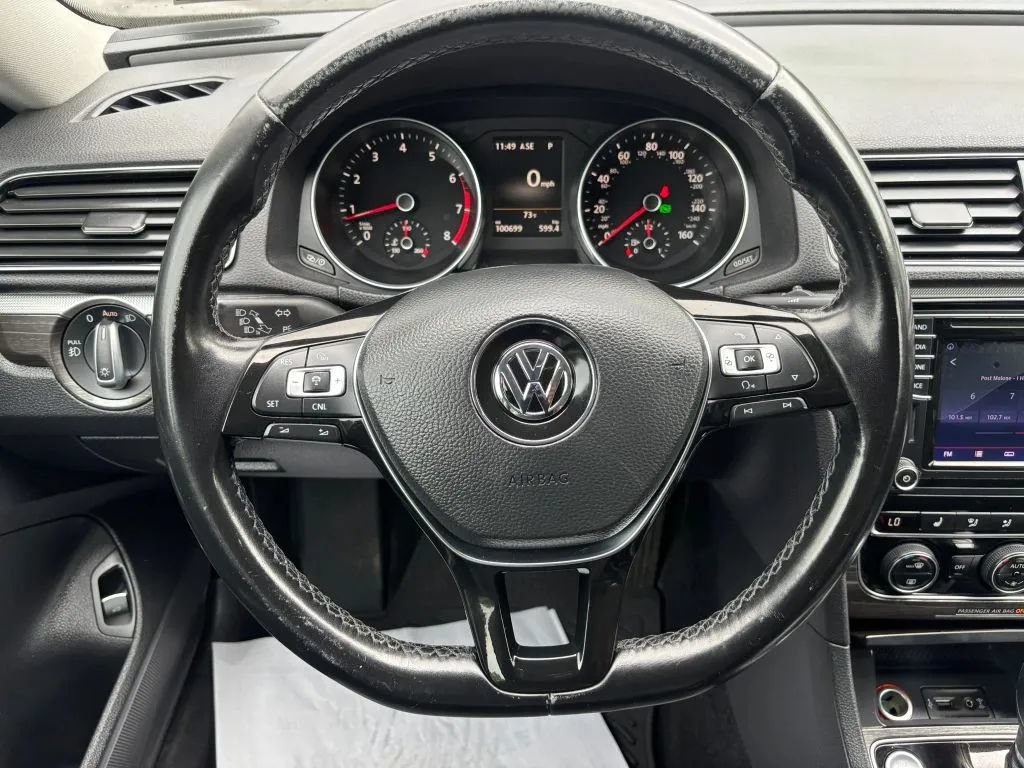 Used 2017 Volkswagen Passat 1.8T SE FWD image 20