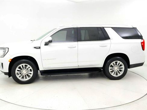 Used 2023 GMC Yukon SLT w/ SLT Luxury Package AWD/4WD image 2