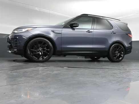 Used 2024 Land Rover Discovery Metropolitan Edition AWD/4WD image 41