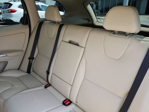 Used 2015 Volvo XC60 T6 Platinum AWD/4WD image 47
