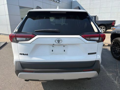 Used 2022 Toyota RAV4 Adventure AWD/4WD image 8