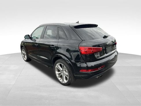 Used 2018 Audi Q3 2.0T Premium w/ Convenience Package AWD/4WD image 4
