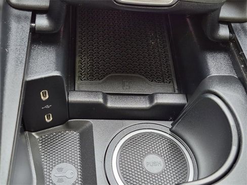 Certified 2025 Mercedes-Benz E 350 4MATIC Sedan image 22