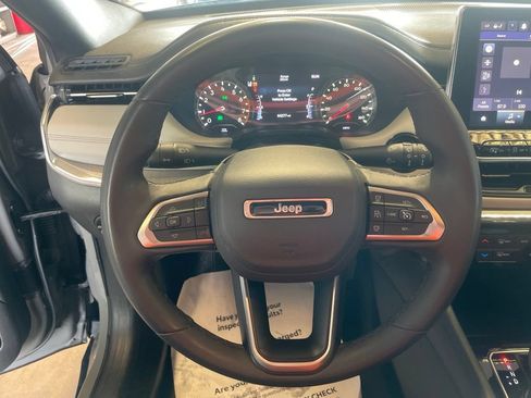 Used 2024 Jeep Compass Limited AWD/4WD image 25