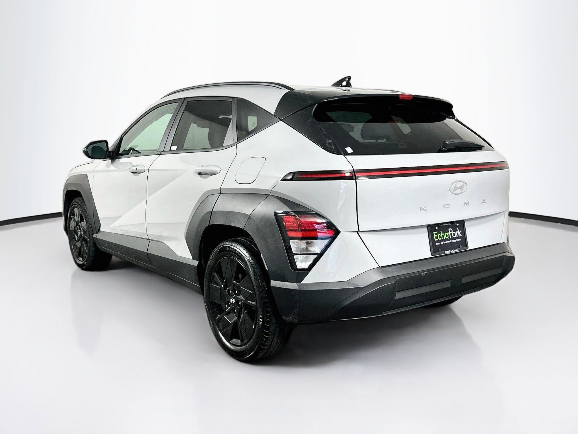Used 2026 Hyundai Kona SEL Sport FWD image 5