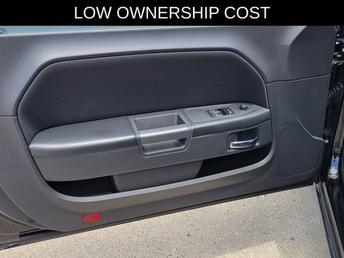 Used 2014 Dodge Challenger R/T RWD image 15