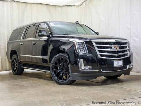 Used 2019 Cadillac Escalade ESV Premium Luxury AWD/4WD image 2