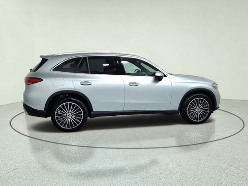 Certified 2026 Mercedes-Benz GLC 300 image 7