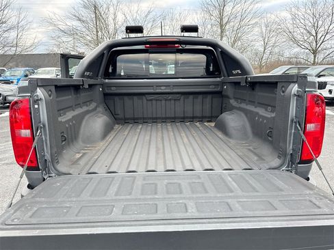 Used 2020 Chevrolet Colorado ZR2 w/ ZR2 Dusk Special Edition image 23