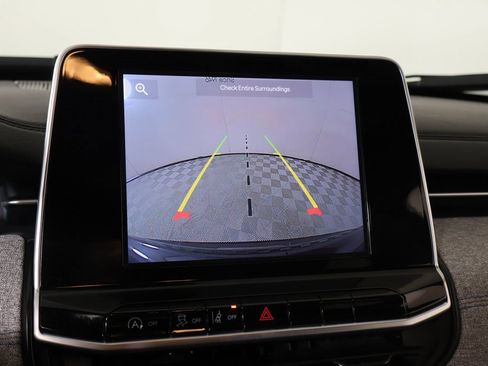 Used 2025 Jeep Compass Sport image 6