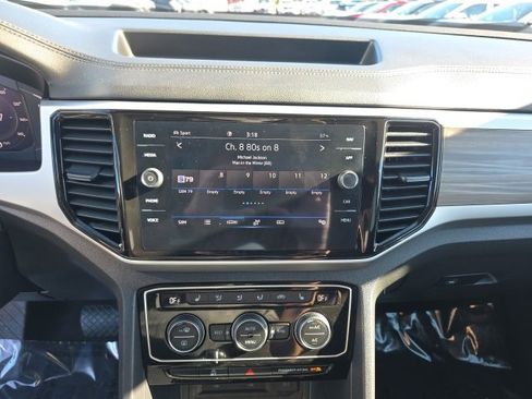 Used 2023 Volkswagen Atlas SEL image 18