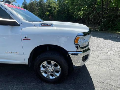 Used 2020 RAM 2500 Big Horn w/ Level 1 Equipment Group AWD/4WD image 12