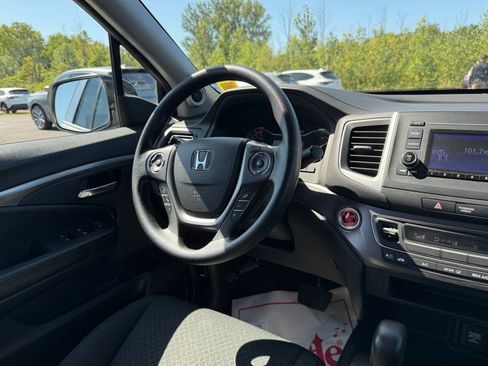 Used 2017 Honda Ridgeline RT image 22