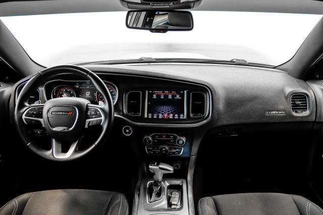 Used 2017 Dodge Charger R/T RWD image 18