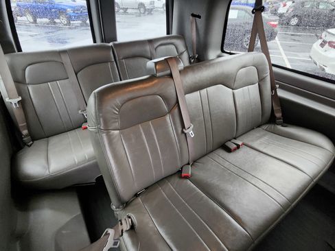 Used 2022 Chevrolet Express 3500 LS image 20