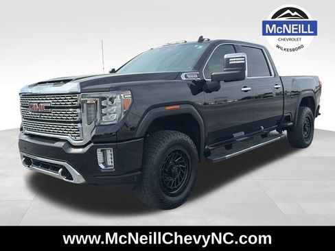Used 2020 GMC Sierra 2500 Denali w/ Denali Ultimate Package AWD/4WD image 3