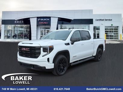 Used 2022 GMC Sierra 1500 Elevation w/ LPO, Elevation Black Package