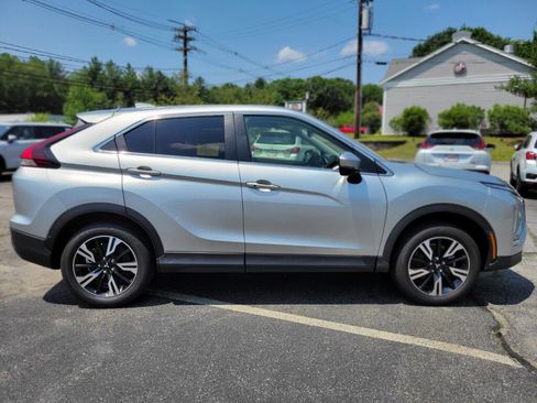 New 2025 Mitsubishi Eclipse Cross SE image 6