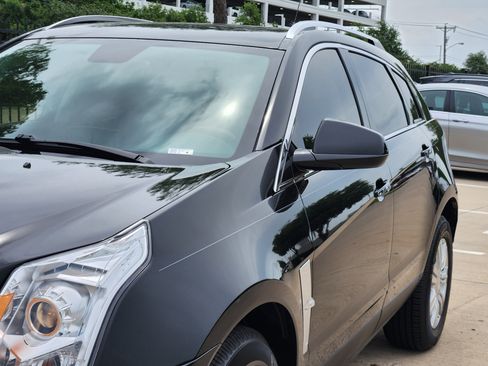 Used 2010 Cadillac SRX Luxury image 9