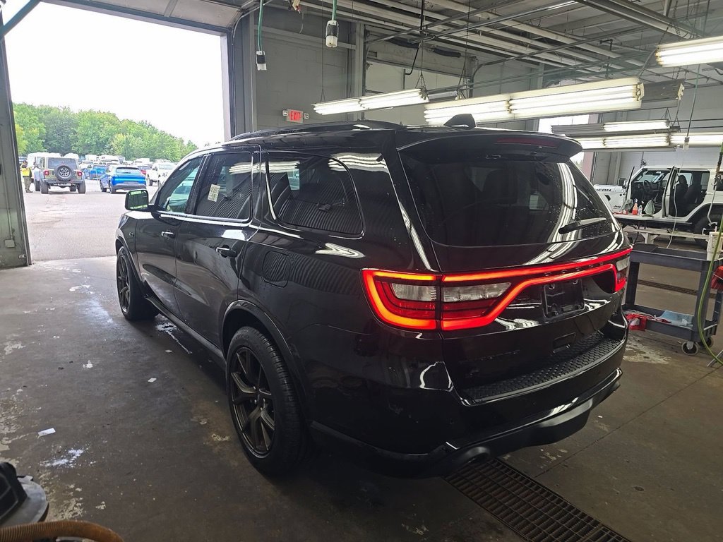 Used 2025 Dodge Durango R/T AWD/4WD image 8