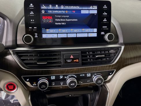 Used 2020 Honda Accord EX-L image 18