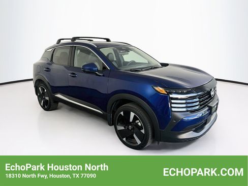 Used 2025 Nissan Kicks SR FWD image 1