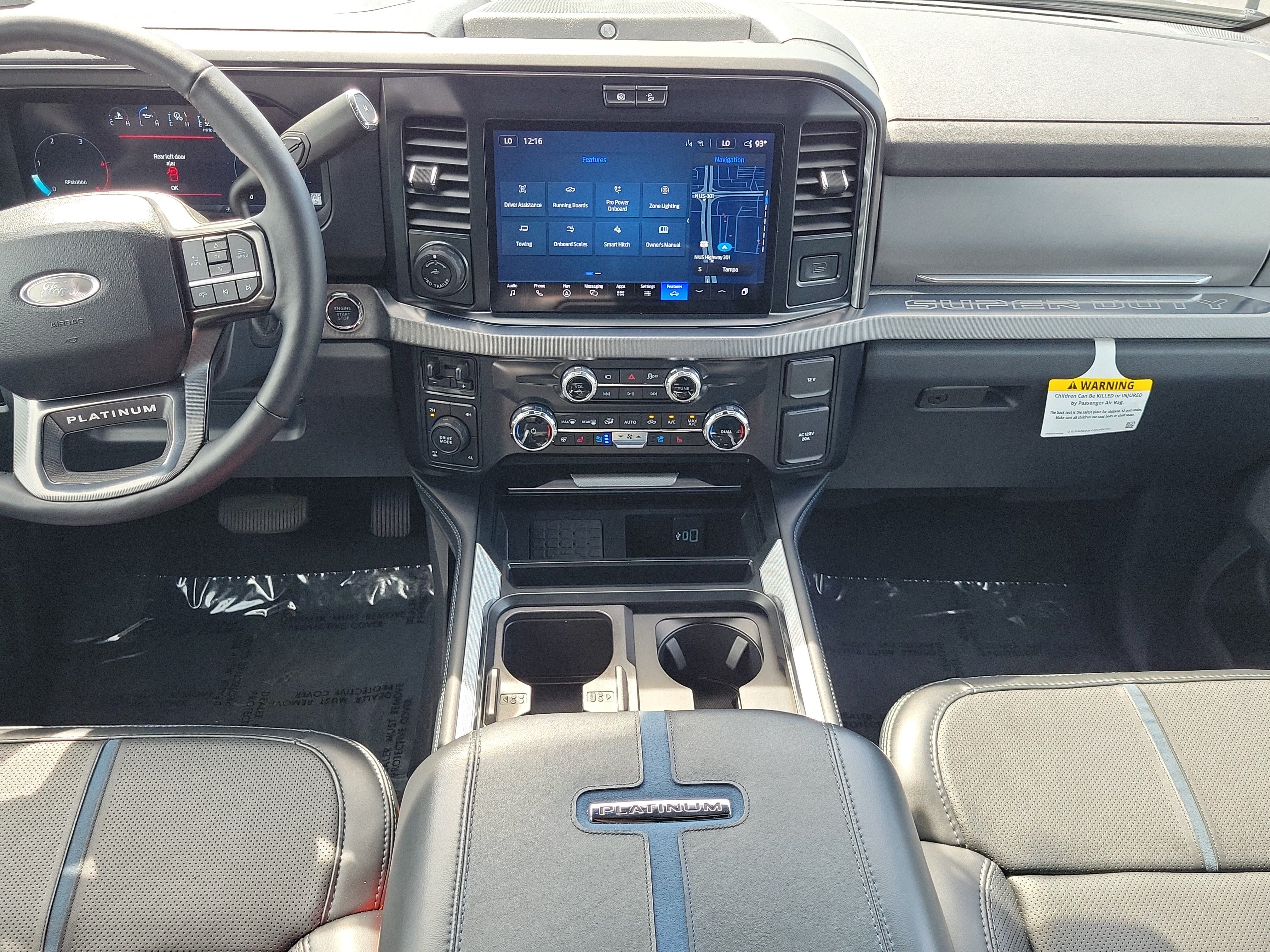 Used 2025 Ford F350 Platinum w/ FX4 Off-Road Package AWD/4WD image 14