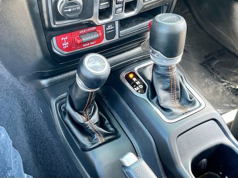 Used 2023 Jeep Gladiator Mojave w/ Trailer Tow Package image 17