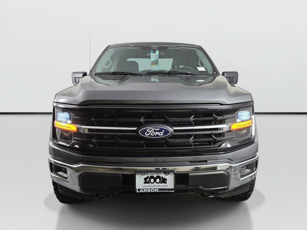 Used 2025 Ford F150 XLT w/ Equipment Group 301A Standard AWD/4WD image 9