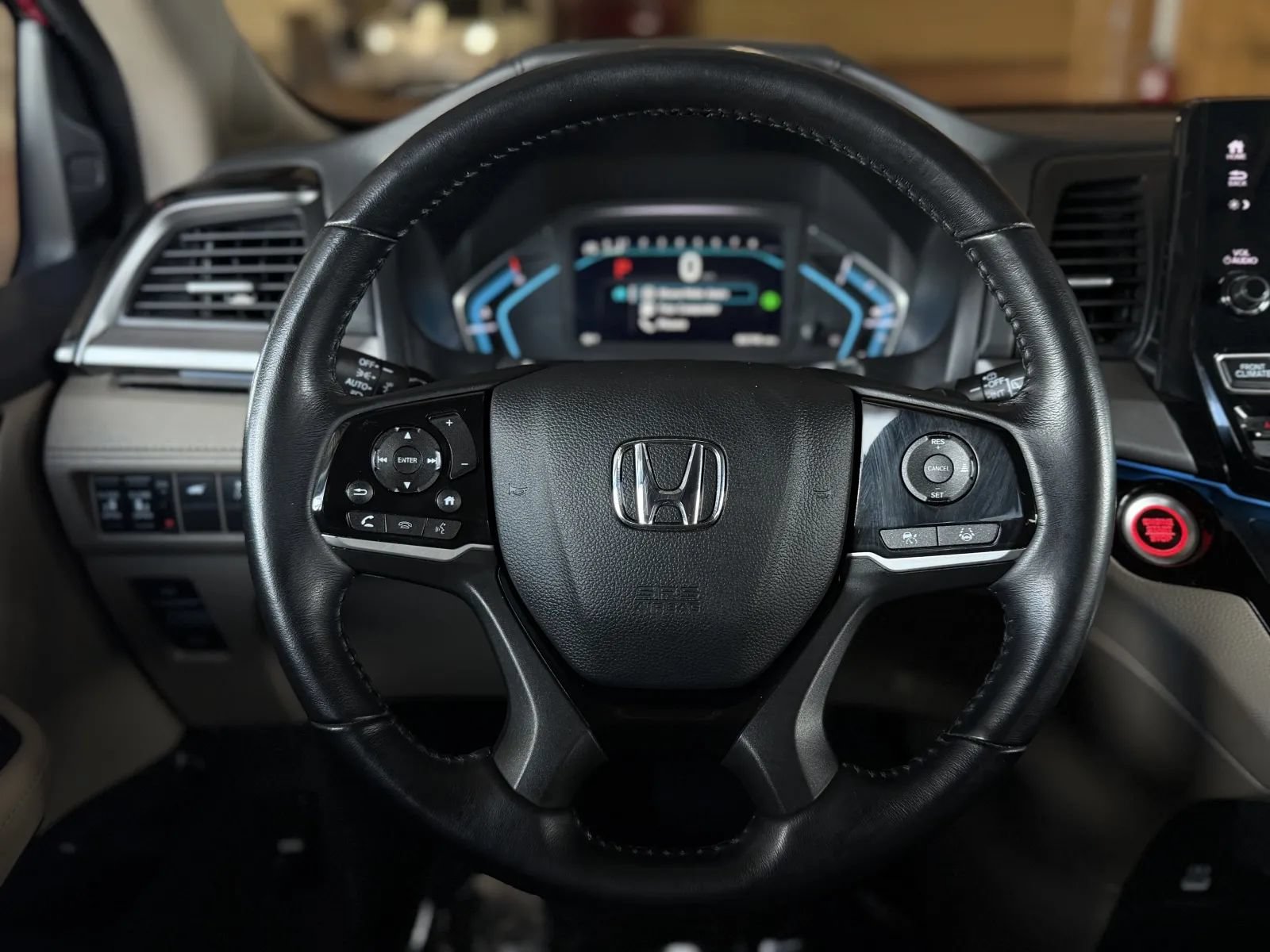 Used 2024 Honda Odyssey Touring image 23