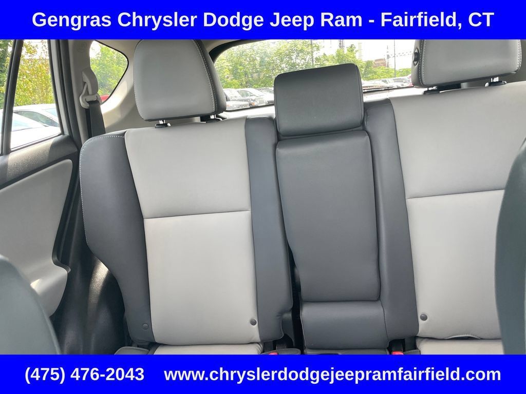 Used 2015 Toyota RAV4 Limited AWD/4WD image 59