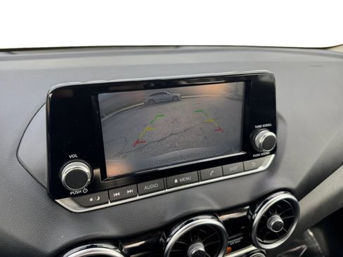 Used 2020 Nissan Sentra S image 14