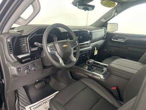 New 2025 Chevrolet Silverado 1500 LTZ image 21