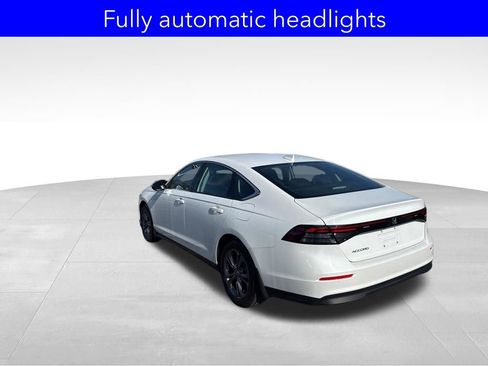 Certified 2023 Honda Accord EX image 8