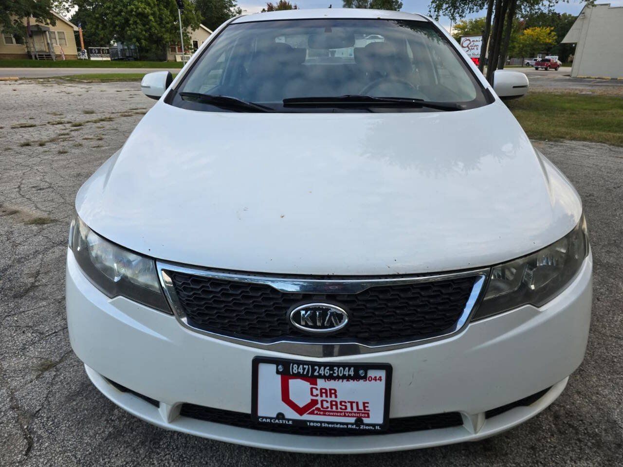 Used 2013 Kia Forte EX FWD image 2