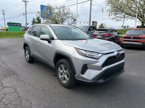 Used 2023 Toyota RAV4 XLE image 25