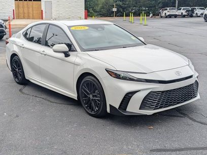 Used 2025 Toyota Camry SE