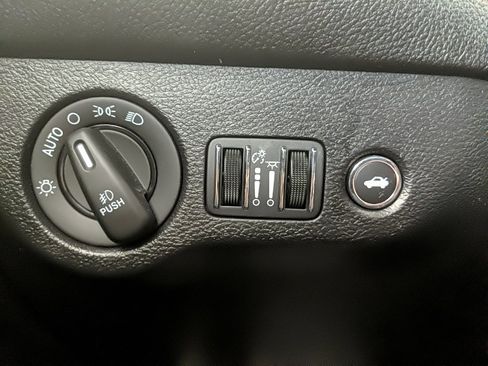 Used 2022 Dodge Challenger GT w/ Cold Weather Group image 21