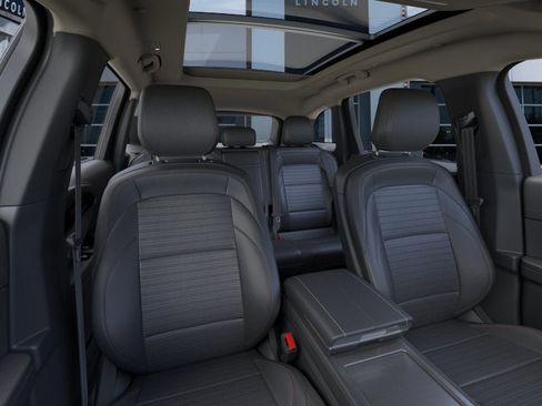 New 2026 Lincoln Nautilus Reserve w/ Jet Appearance Package AWD/4WD image 10