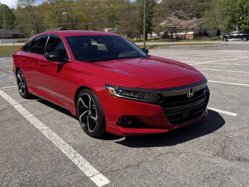 Used 2021 Honda Accord Sport image 11