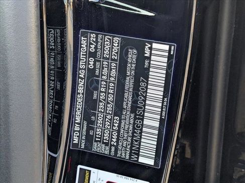 Certified 2025 Mercedes-Benz GLC 300 image 23