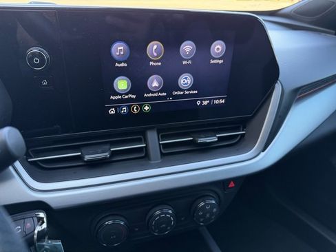 Used 2024 Chevrolet Trax RS w/ Driver Confidence Package image 19